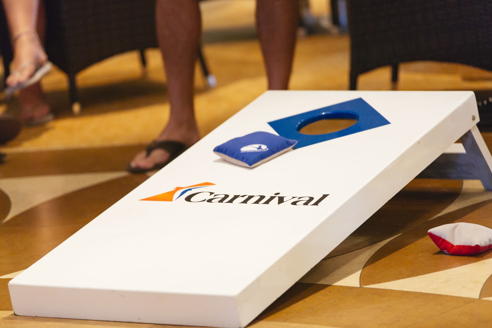 Carnival Splendor - Games